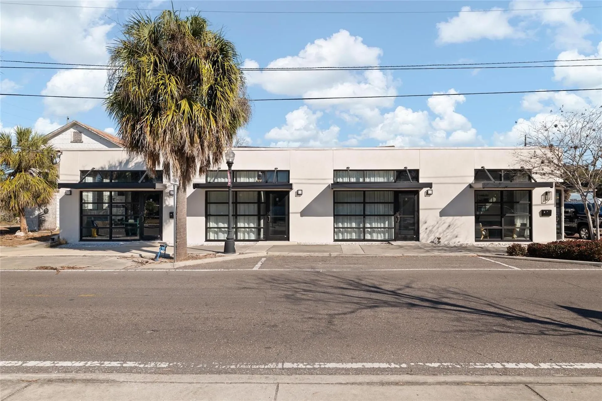 229 E Lemon Street Tarpon Springs FL 34689