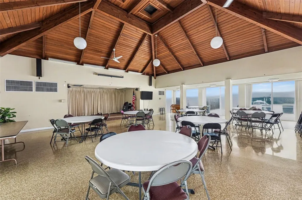 4800 Lake Villa Drive Clearwater FL 33762
