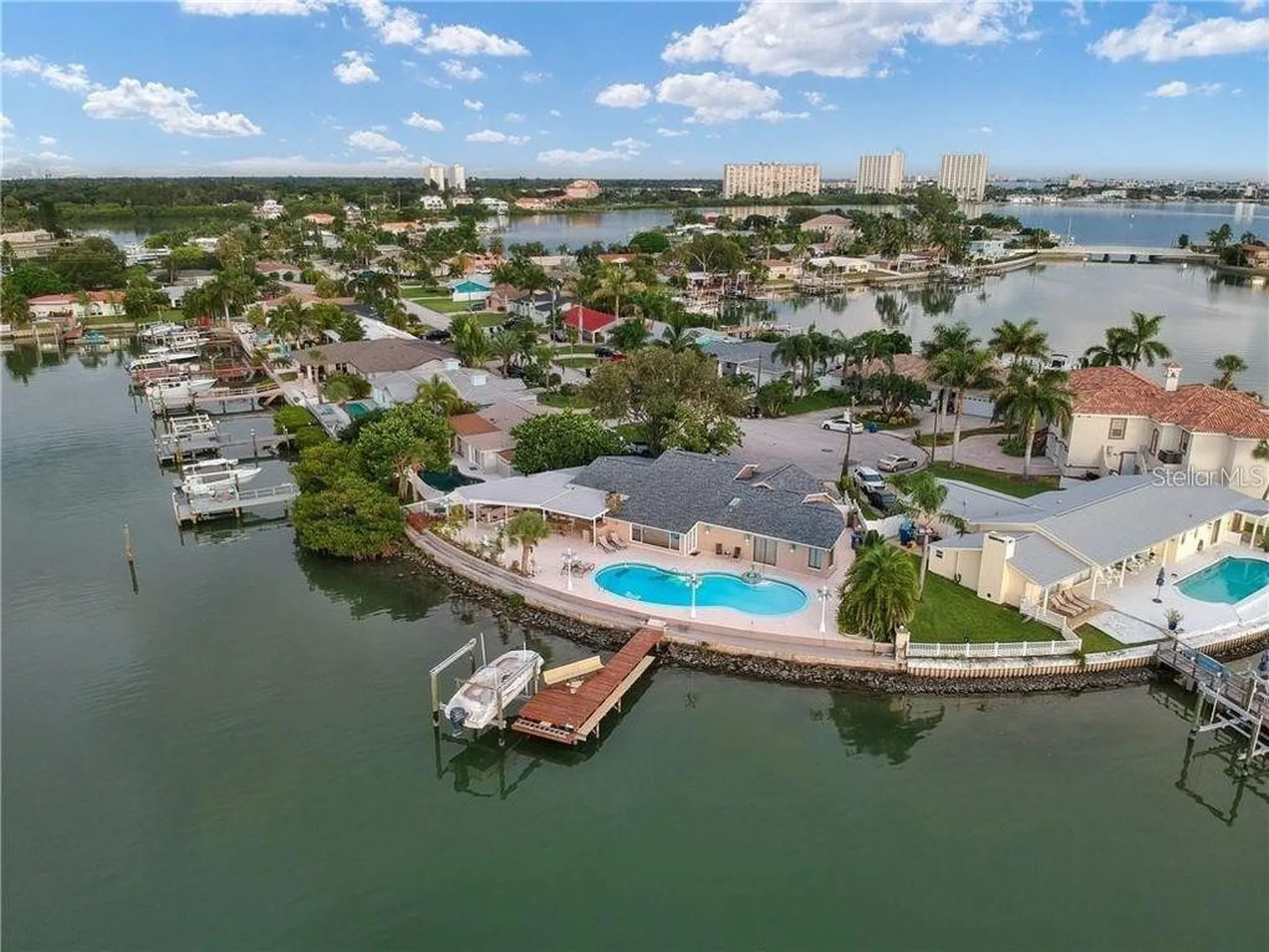 7985 4th Avenue S St Petersburg FL 33707