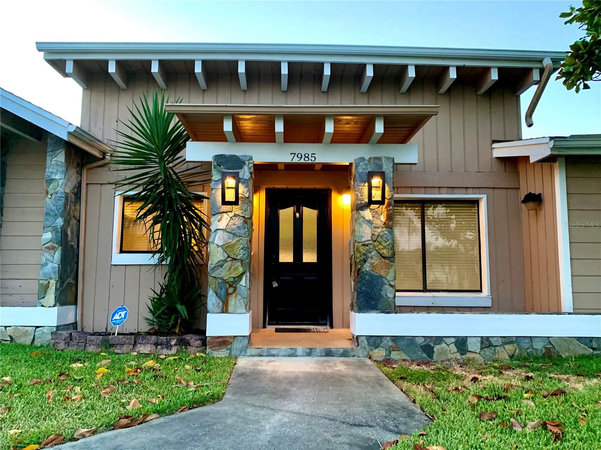 7985 4th Avenue S St Petersburg FL 33707