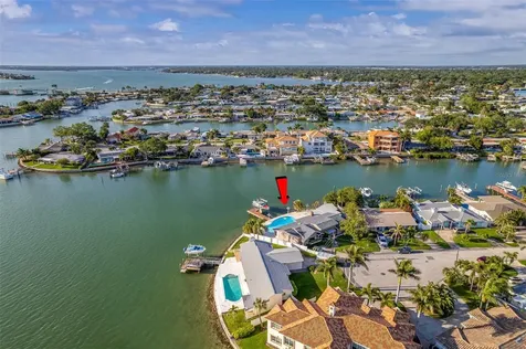 7985 4th Avenue S St Petersburg FL 33707