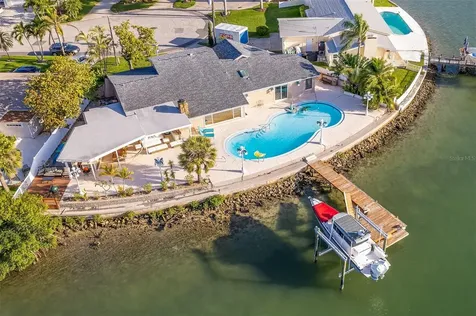 7985 4th Avenue S St Petersburg FL 33707