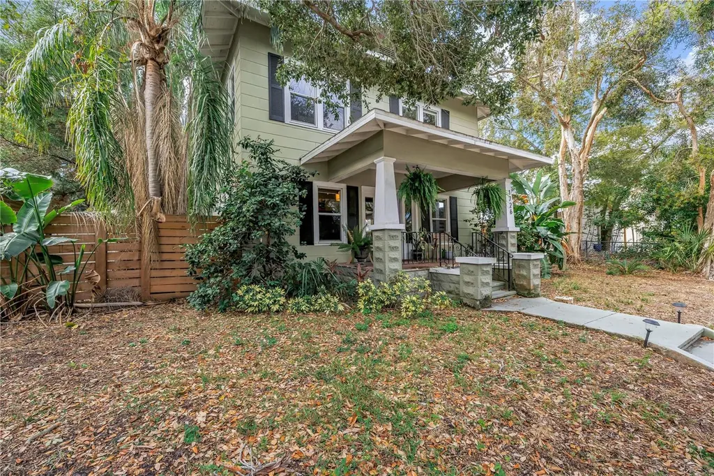 1726 2nd Avenue N St Petersburg FL 33713