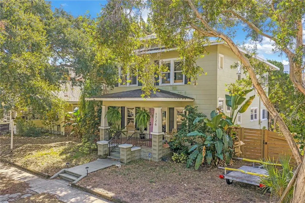 1726 2nd Avenue N St Petersburg FL 33713