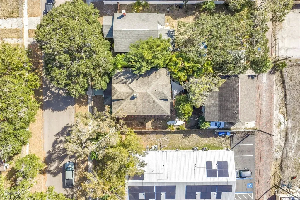 1726 2nd Avenue N St Petersburg FL 33713
