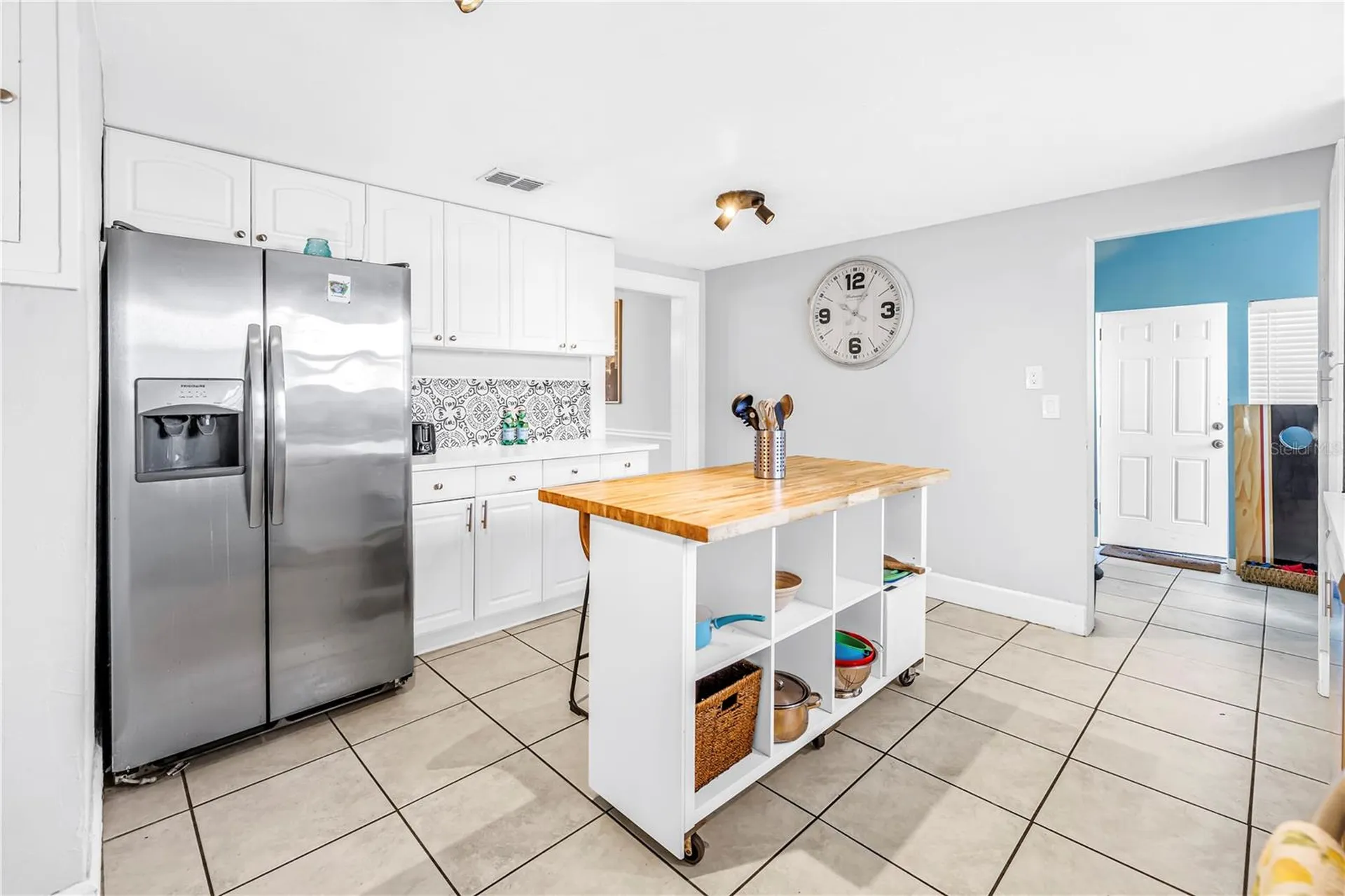 1726 2nd Avenue N St Petersburg FL 33713