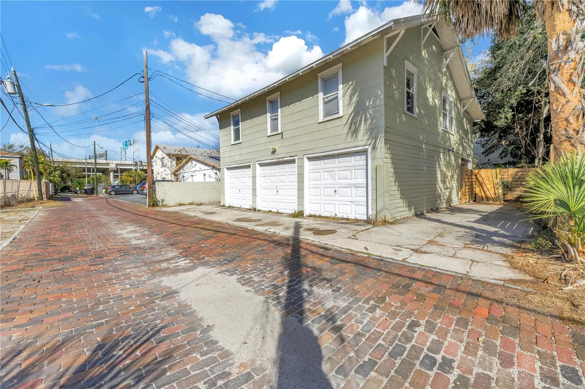 1726 2nd Avenue N St Petersburg FL 33713