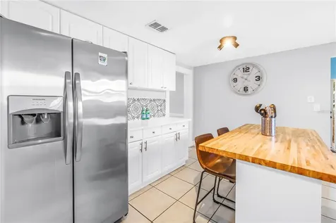 1726 2nd Avenue N St Petersburg FL 33713