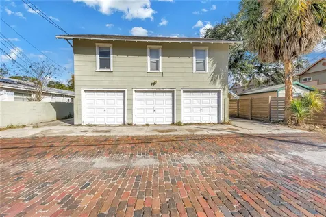 1726 2nd Avenue N St Petersburg FL 33713