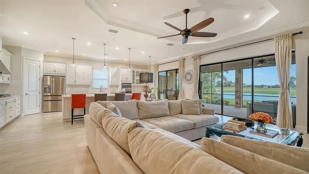 15410 Derna Terrace Lakewood Ranch FL 34211