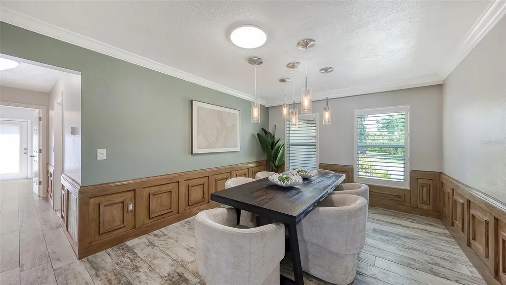 7937 Broadmoor Pines Boulevard Sarasota FL 34243