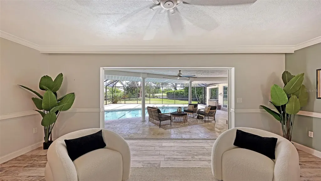 7937 Broadmoor Pines Boulevard Sarasota FL 34243