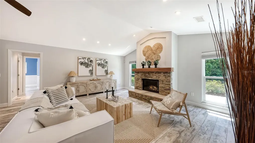 7937 Broadmoor Pines Boulevard Sarasota FL 34243
