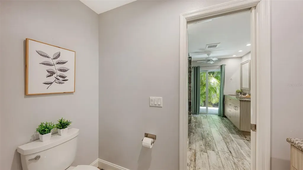 7937 Broadmoor Pines Boulevard Sarasota FL 34243