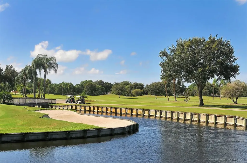 7937 Broadmoor Pines Boulevard Sarasota FL 34243
