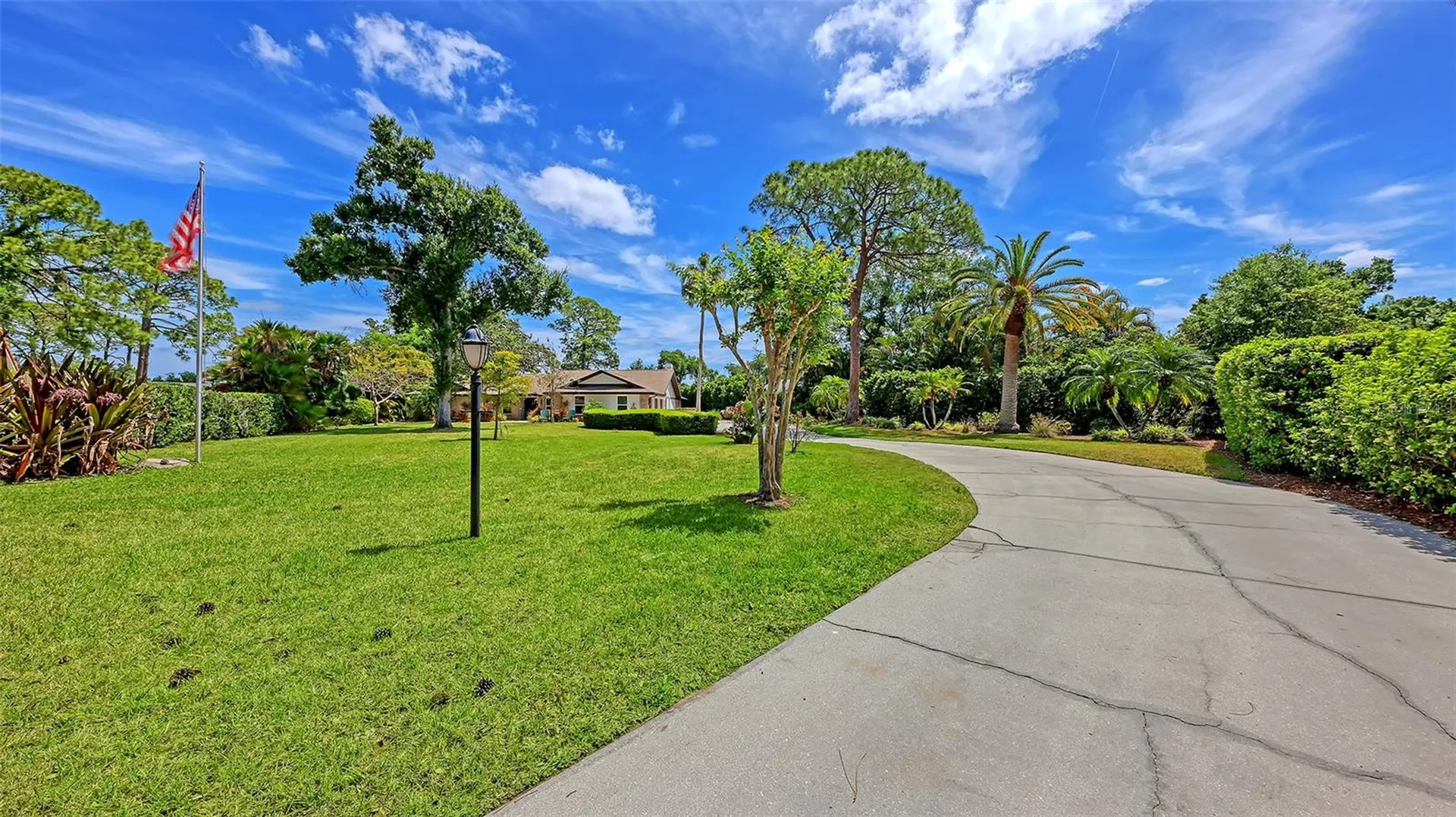 7937 Broadmoor Pines Boulevard Sarasota FL 34243