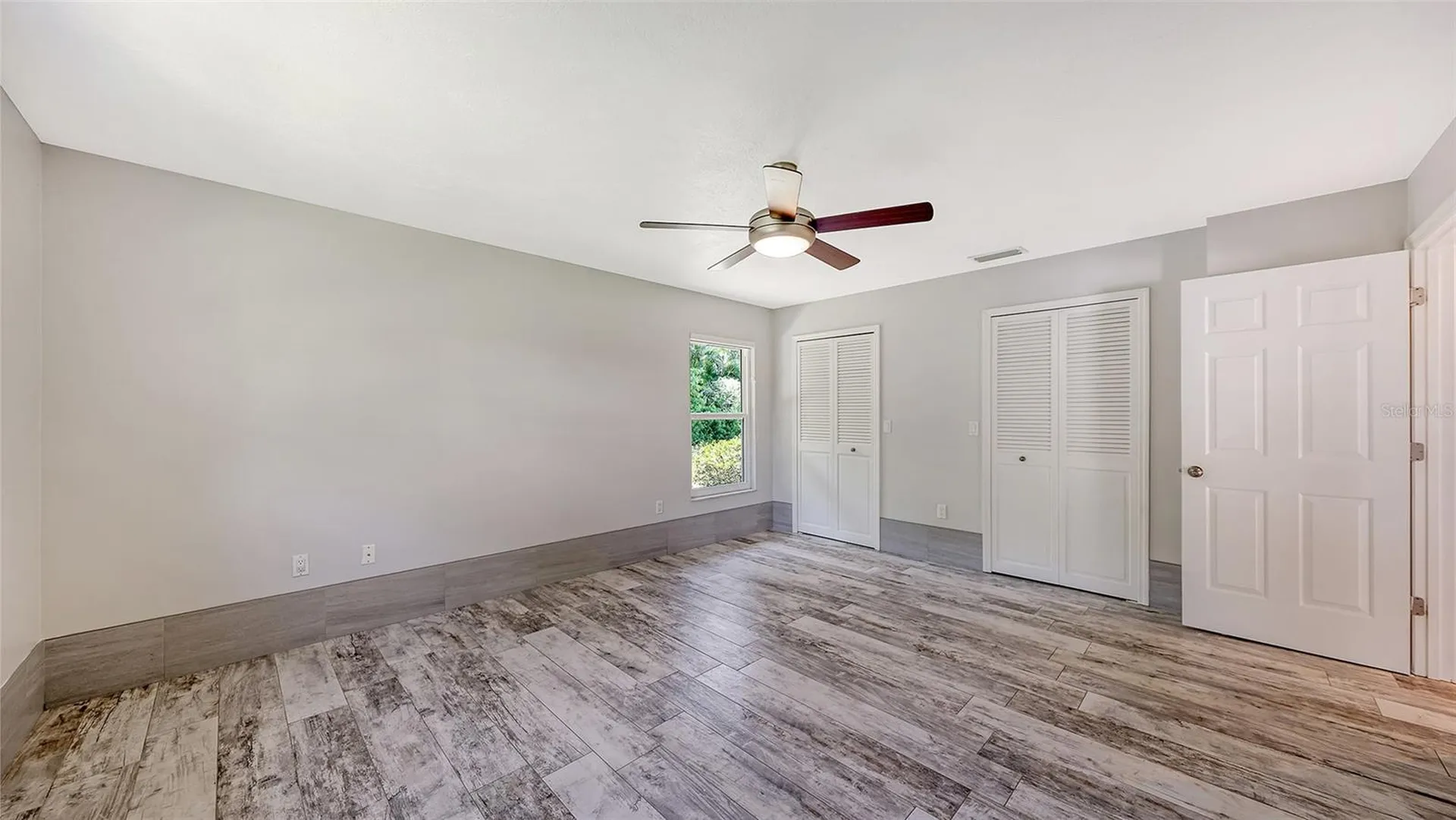 7937 Broadmoor Pines Boulevard Sarasota FL 34243