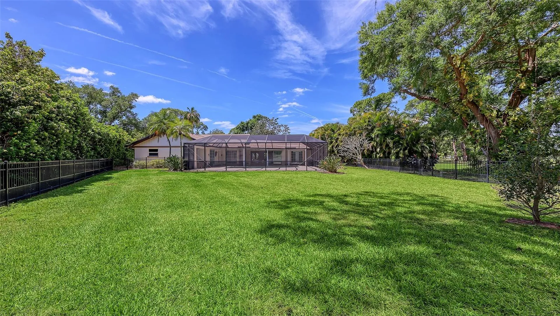 7937 Broadmoor Pines Boulevard Sarasota FL 34243