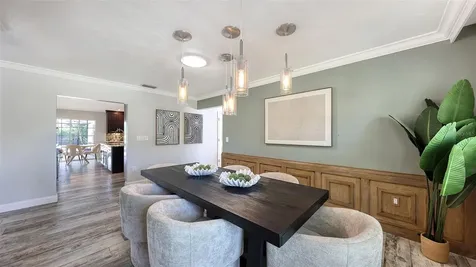 7937 Broadmoor Pines Boulevard Sarasota FL 34243
