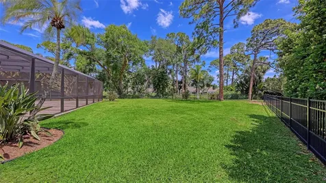 7937 Broadmoor Pines Boulevard Sarasota FL 34243