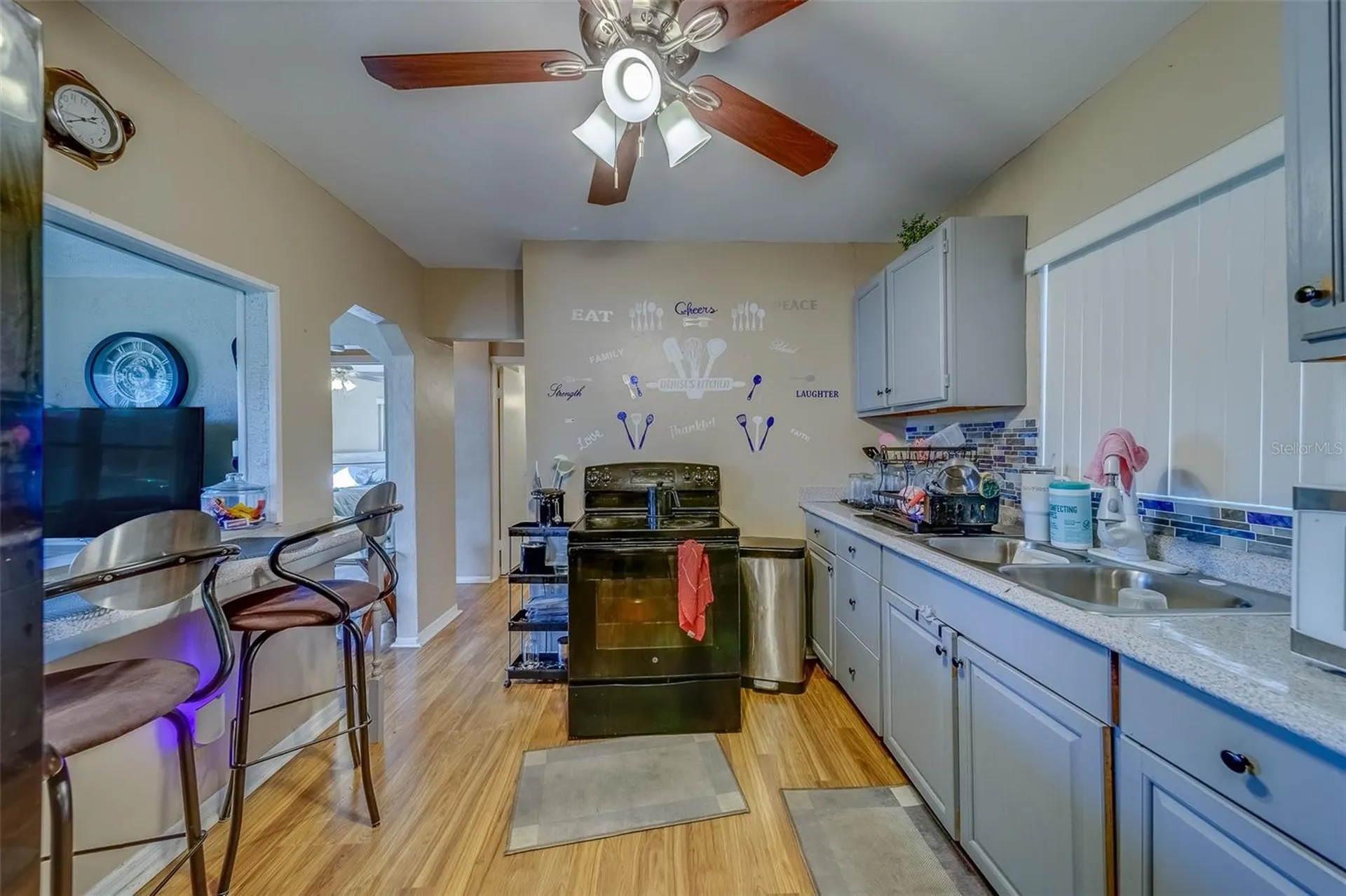 2749 16th Avenue N St Petersburg FL 33713