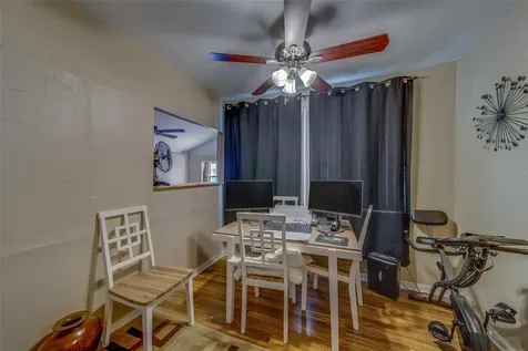 2749 16th Avenue N St Petersburg FL 33713