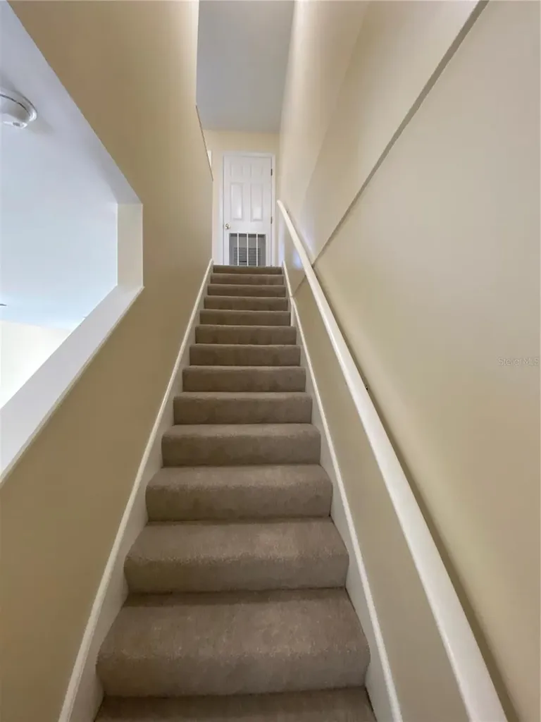 23 Regent Lane Palm Coast FL 32164