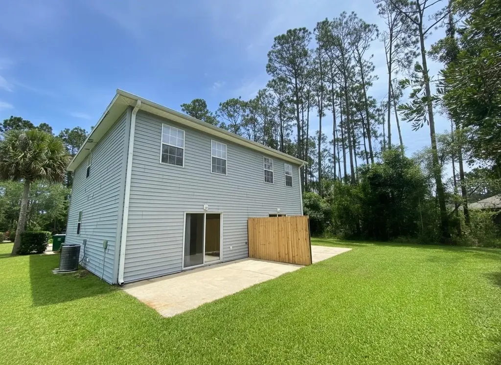 23 Regent Lane Palm Coast FL 32164