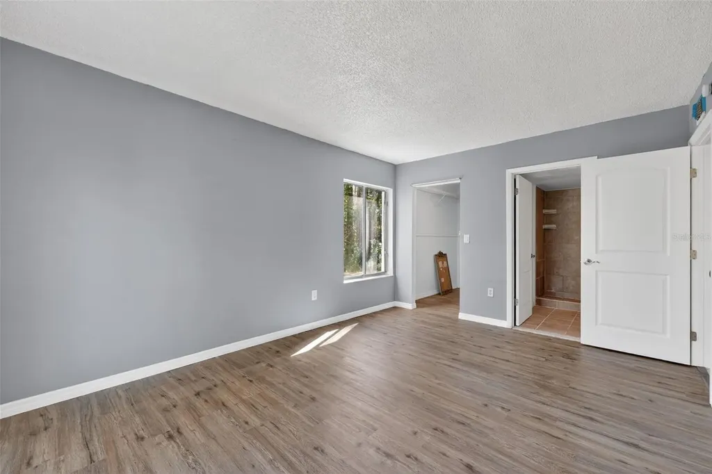 1398 Shady Pine Way Tarpon Springs FL 34688