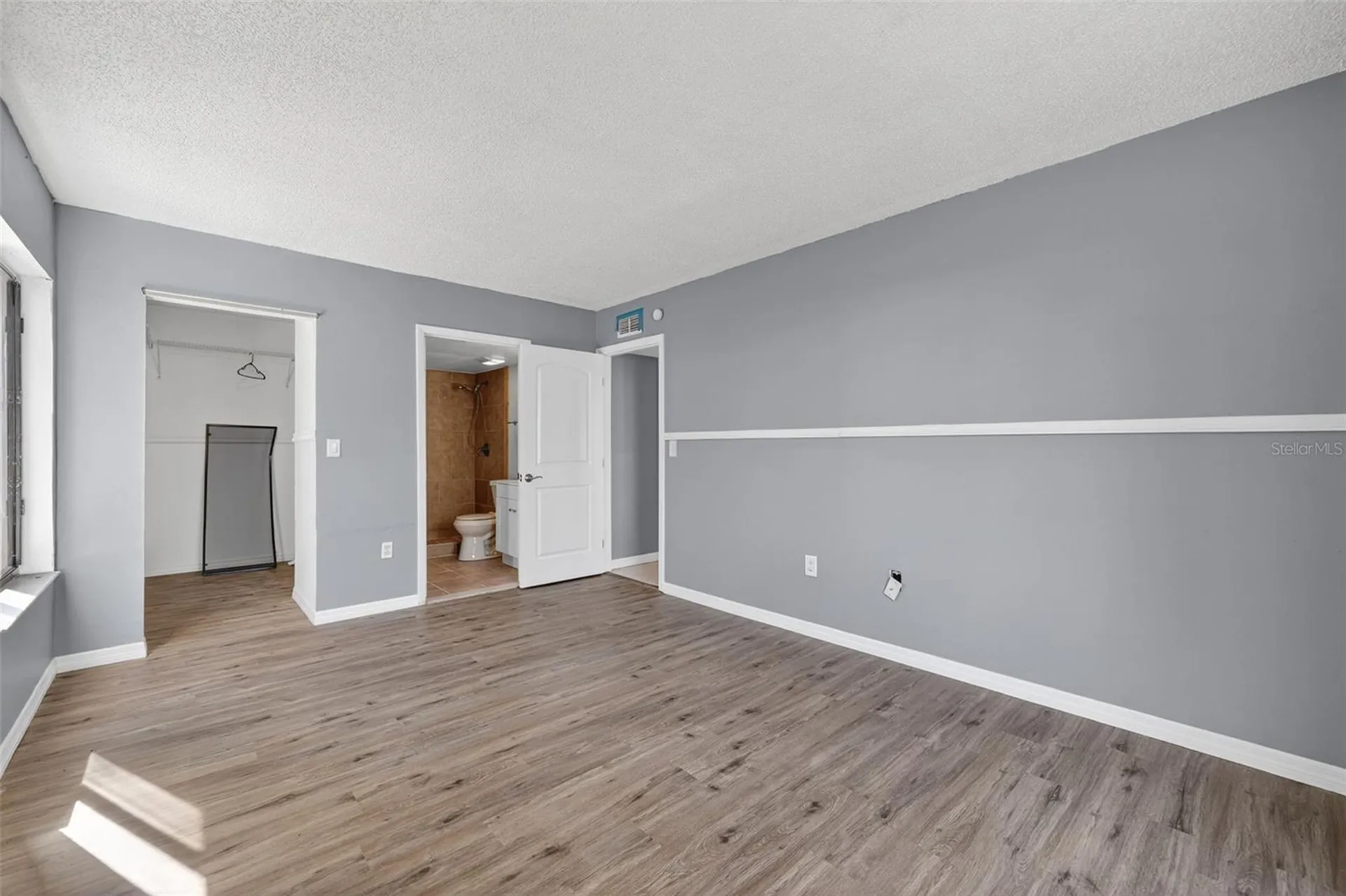 1398 Shady Pine Way Tarpon Springs FL 34688