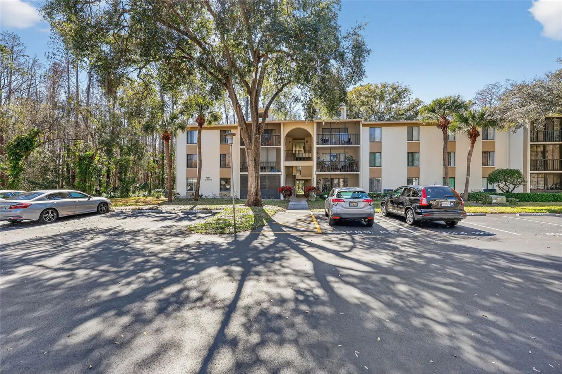 1398 Shady Pine Way Tarpon Springs FL 34688