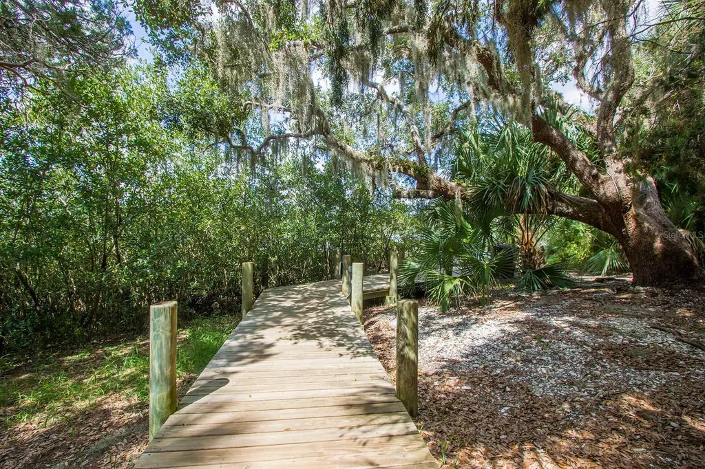 104 Surfview Drive Palm Coast FL 32137