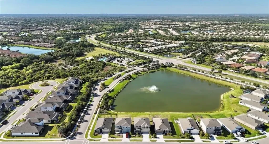 5755 Woodland Sage Drive Sarasota FL 34238