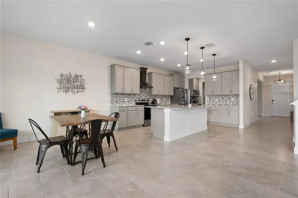 5755 Woodland Sage Drive Sarasota FL 34238