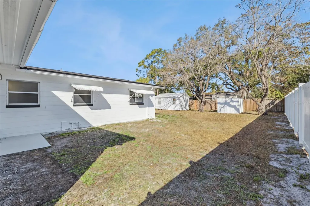 3303 W Leila Avenue Tampa FL 33611