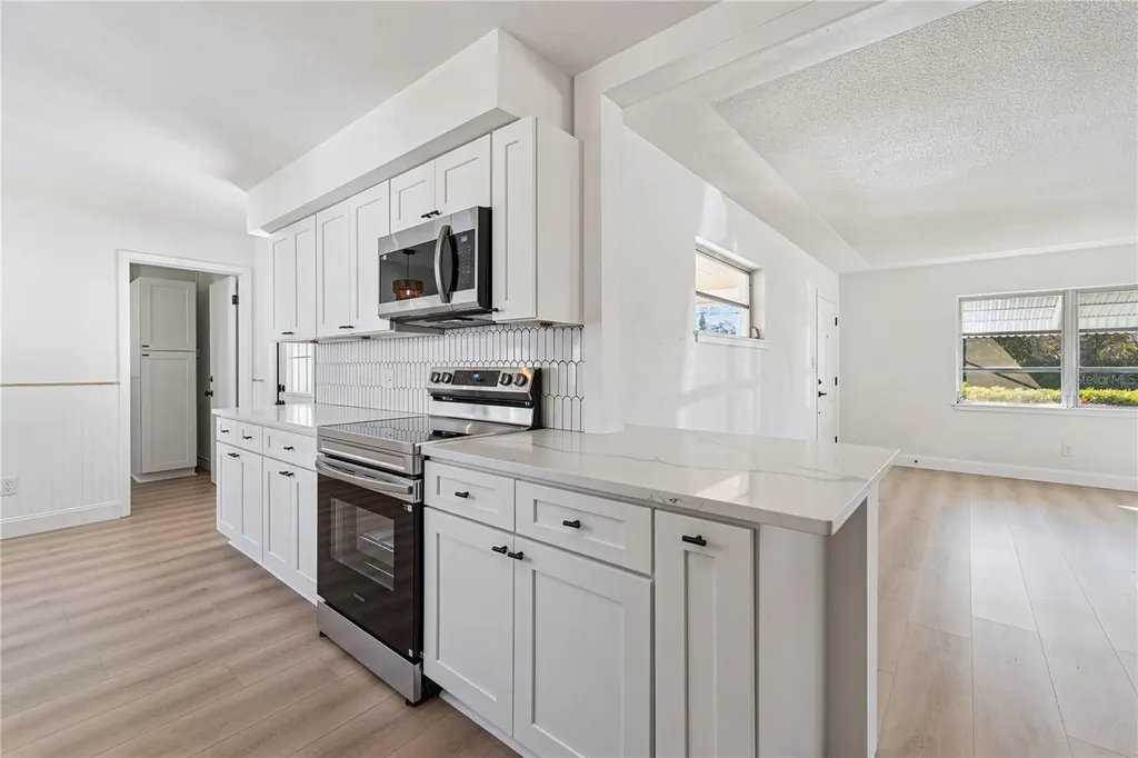 3303 W Leila Avenue Tampa FL 33611