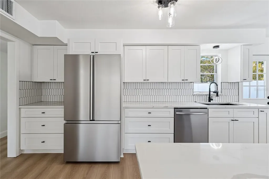 3303 W Leila Avenue Tampa FL 33611