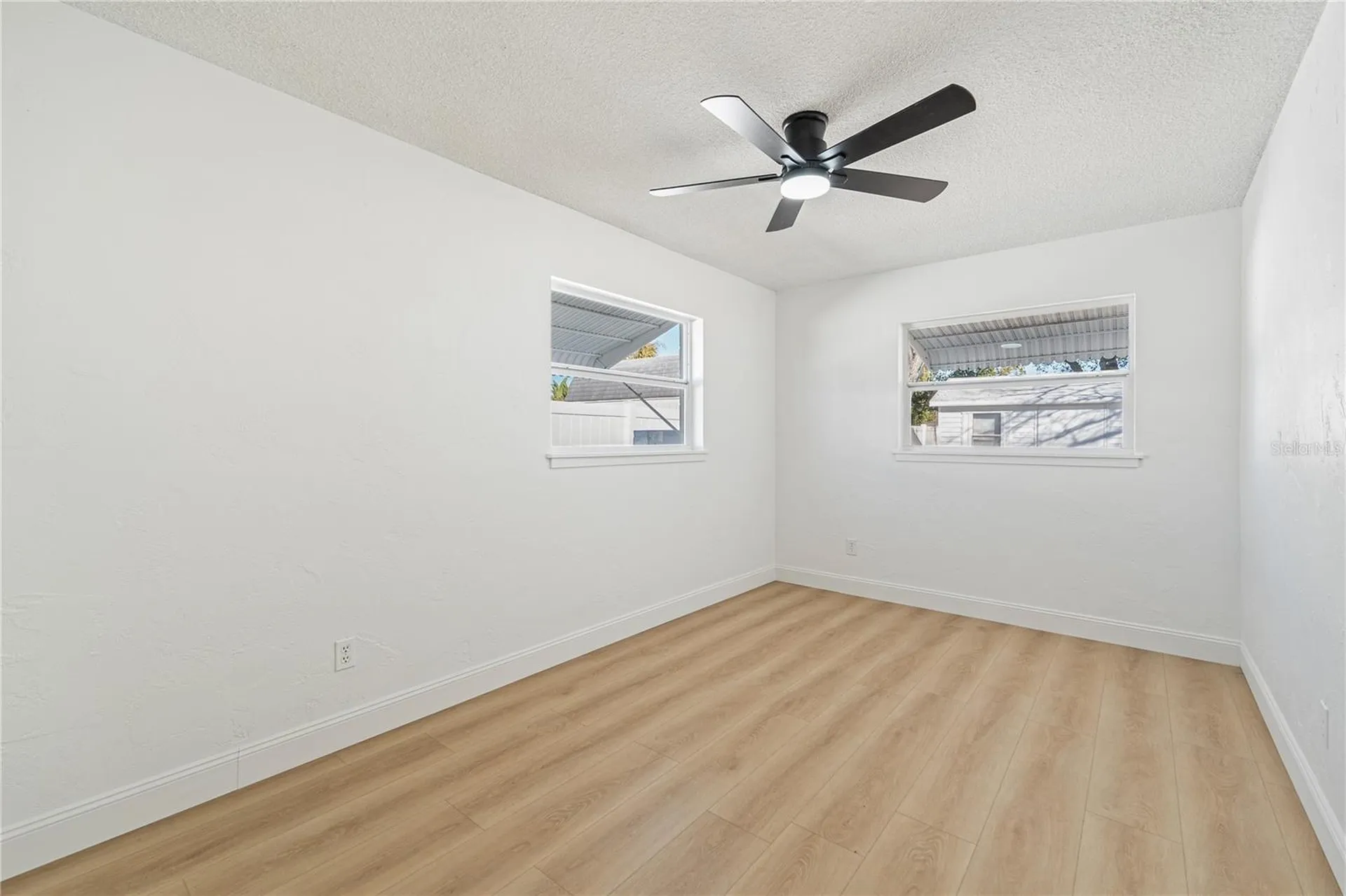 3303 W Leila Avenue Tampa FL 33611