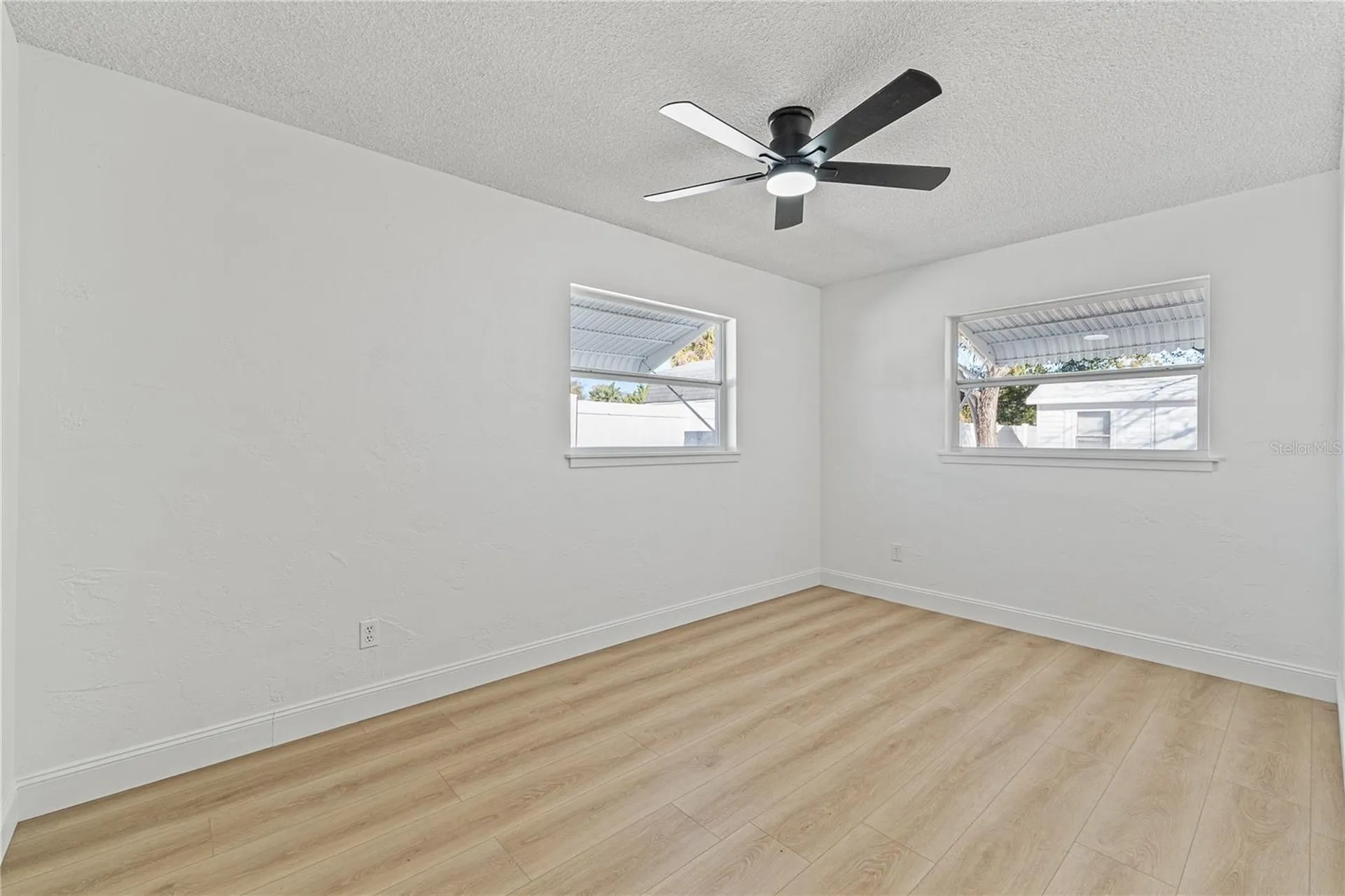 3303 W Leila Avenue Tampa FL 33611