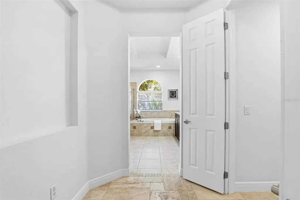 20107 Oak Alley Drive Tampa FL 33647