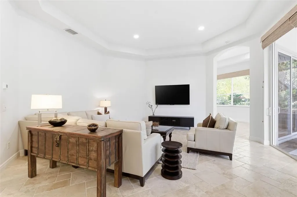 20107 Oak Alley Drive Tampa FL 33647