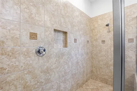 20107 Oak Alley Drive Tampa FL 33647