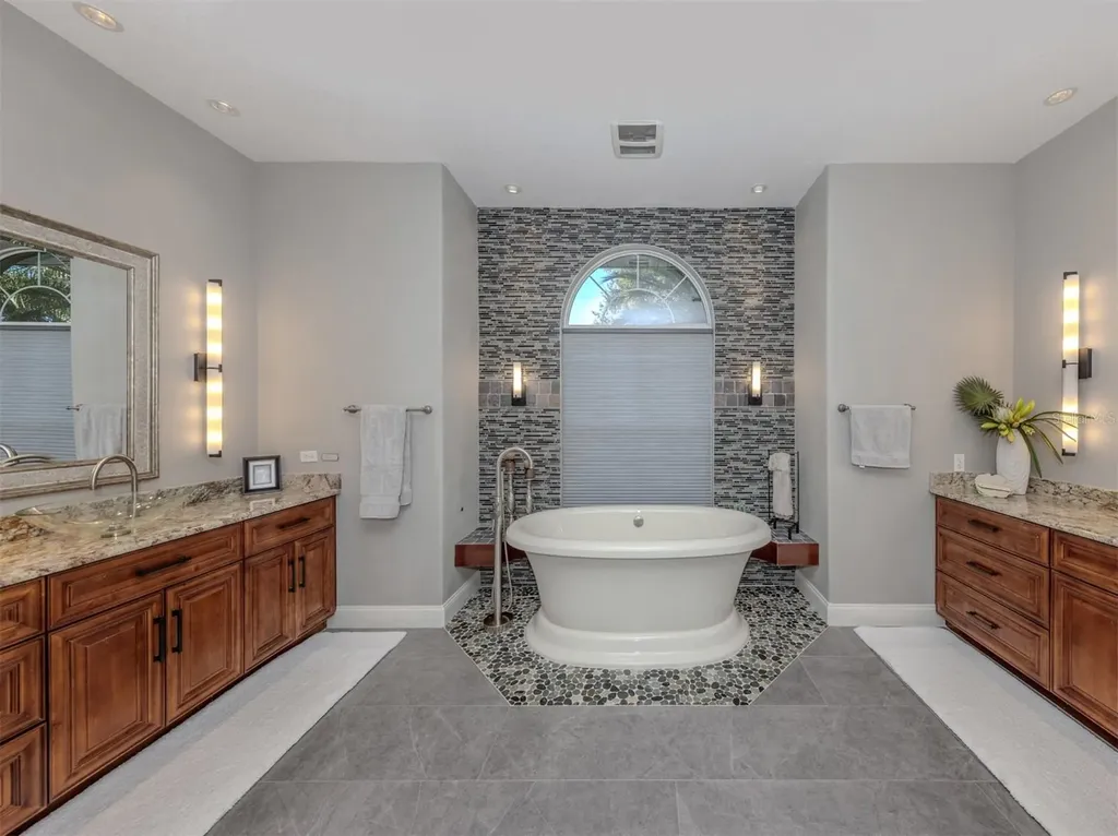 444 Tremingham Way Venice FL 34293