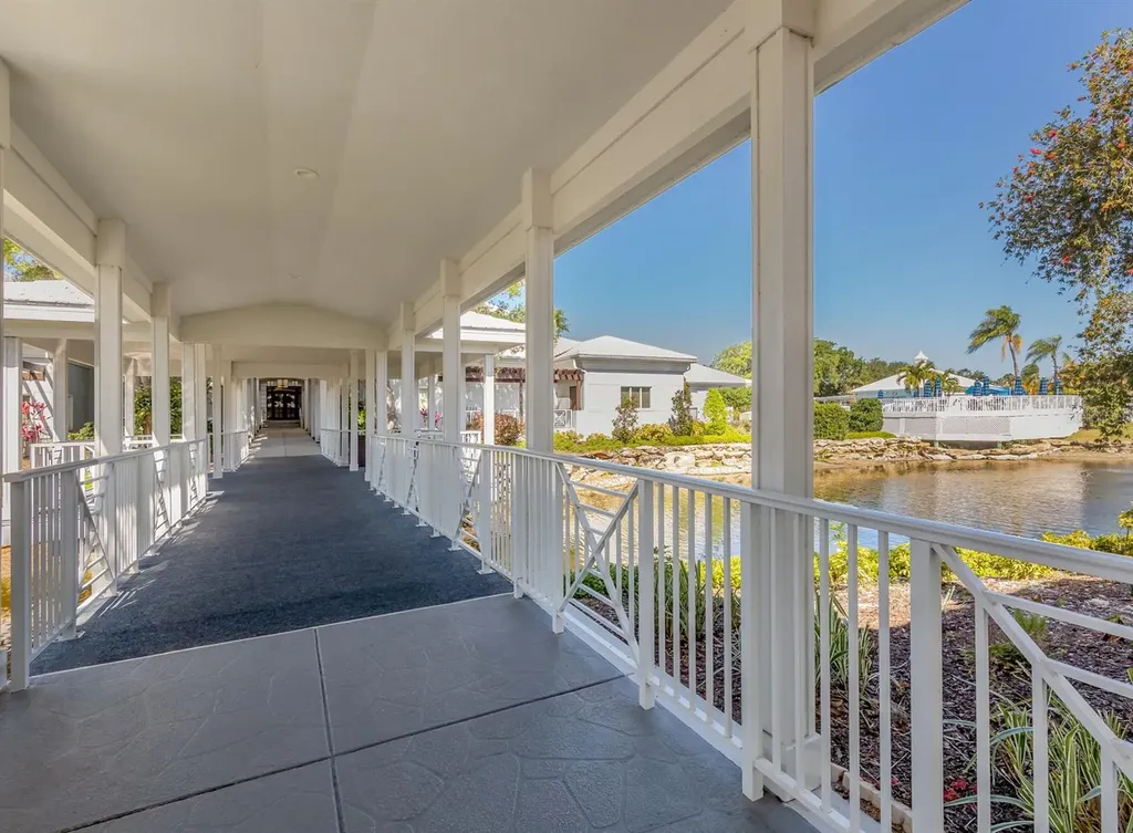 444 Tremingham Way Venice FL 34293