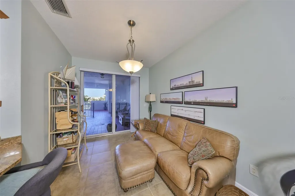 1030 Bellasol Way Apollo Beach FL 33572