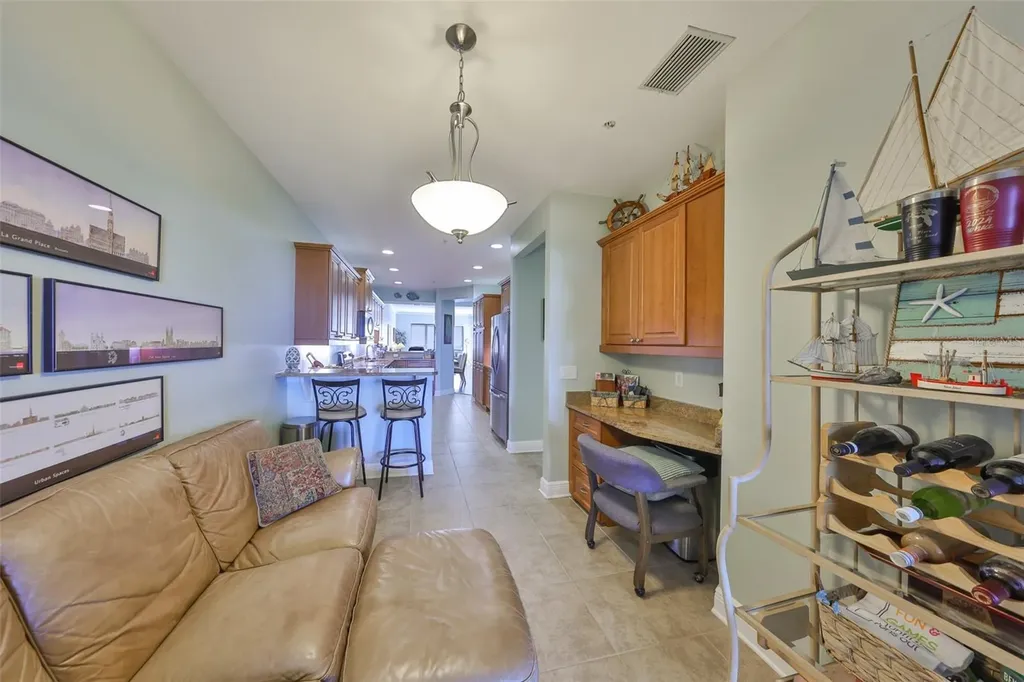 1030 Bellasol Way Apollo Beach FL 33572
