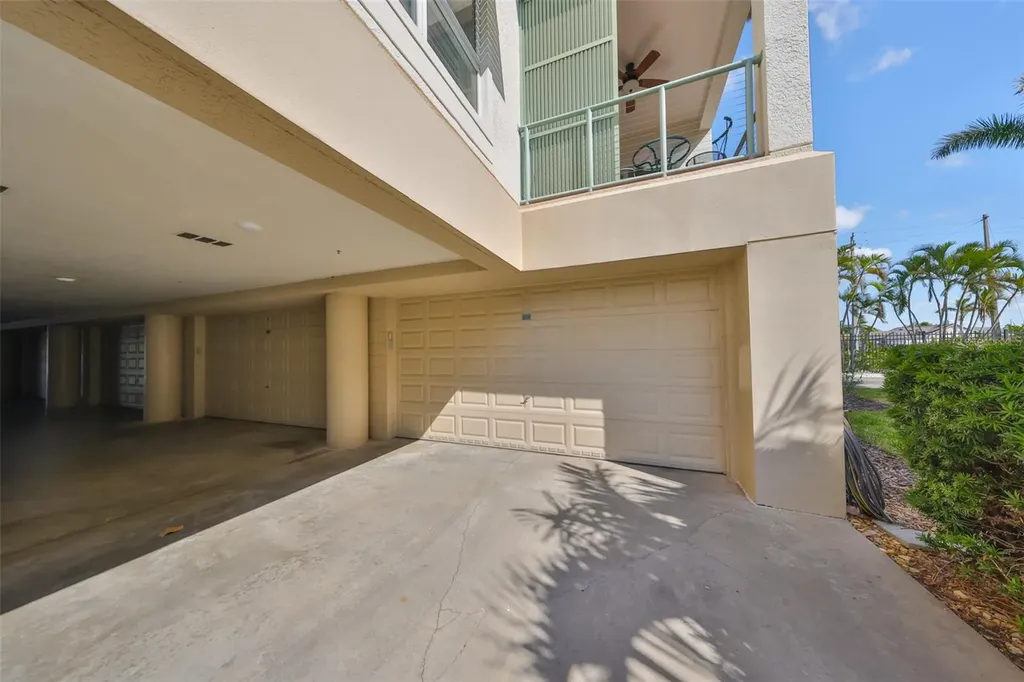 1030 Bellasol Way Apollo Beach FL 33572