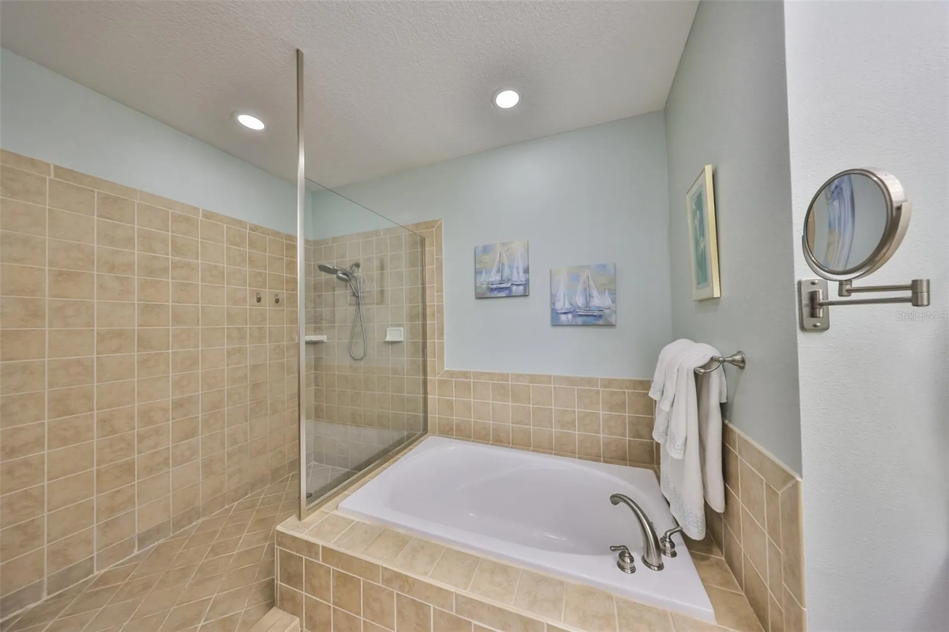 1030 Bellasol Way Apollo Beach FL 33572