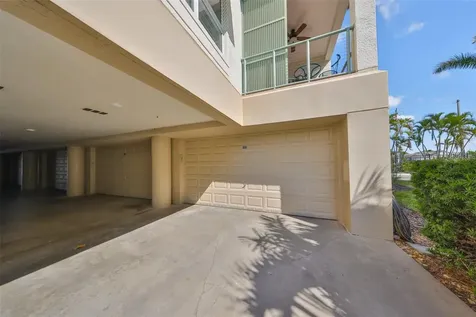 1030 Bellasol Way Apollo Beach FL 33572