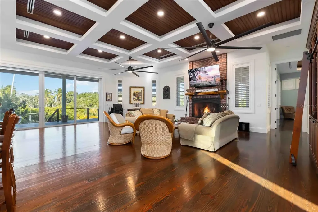 6680 Gulf Of Mexico Drive Longboat Key FL 34228